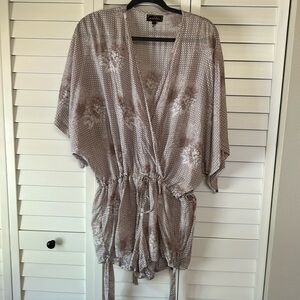 Kahulaleʻa romper size medium